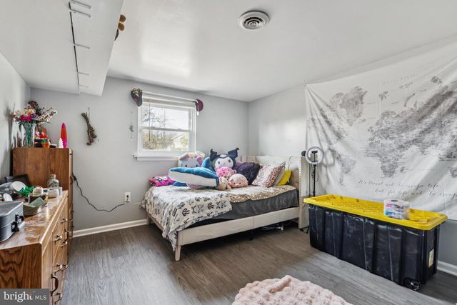 100 GARDEN AVE, Blackwood, NJ 08012