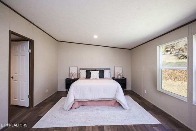 365 Harmon Lane, Lenoir City, TN 37771