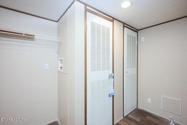 365 Harmon Lane, Lenoir City, TN 37771