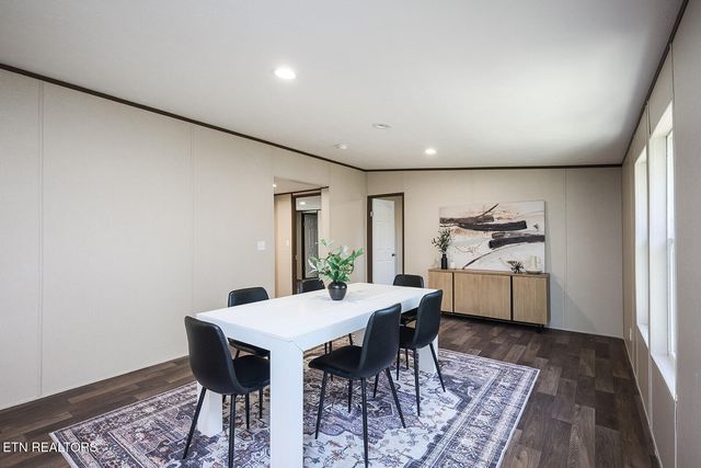 365 Harmon Lane, Lenoir City, TN 37771