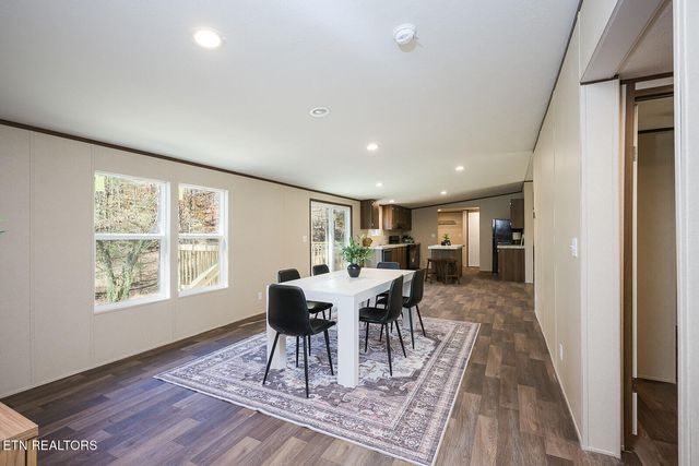 365 Harmon Lane, Lenoir City, TN 37771