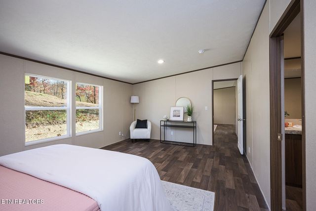 365 Harmon Lane, Lenoir City, TN 37771