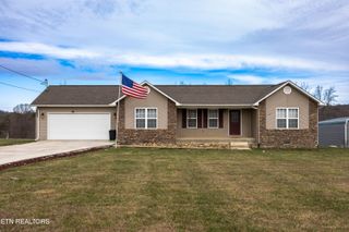 722 Williams Creek Rd, Oneida, TN 37841