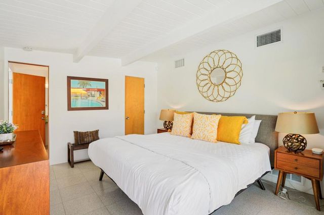 788 N Dry Falls Road, Palm Springs, CA 92262