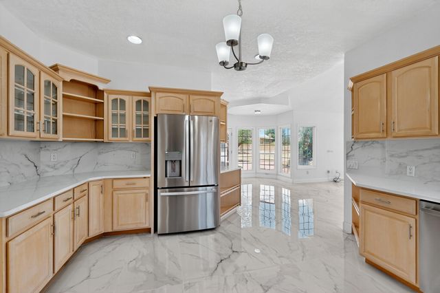 9514 KANDACE Drive NW, Albuquerque, NM 87114