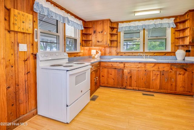 1274 Us Highway 17 S, Elizabeth City, NC 27909