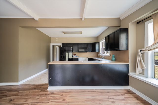 301 Thompson Street, Kilgore, TX 75662