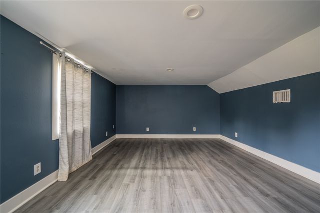 301 Thompson Street, Kilgore, TX 75662