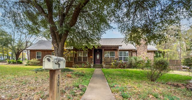 301 Thompson Street, Kilgore, TX 75662