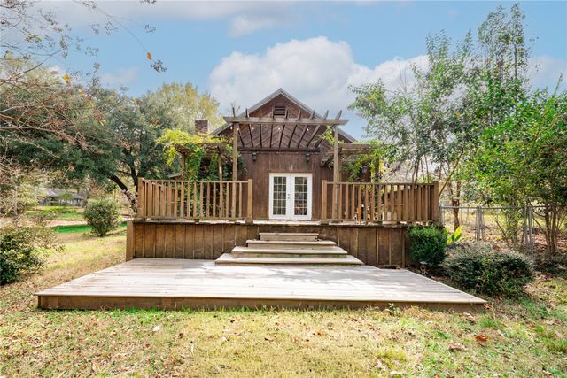 301 Thompson Street, Kilgore, TX 75662