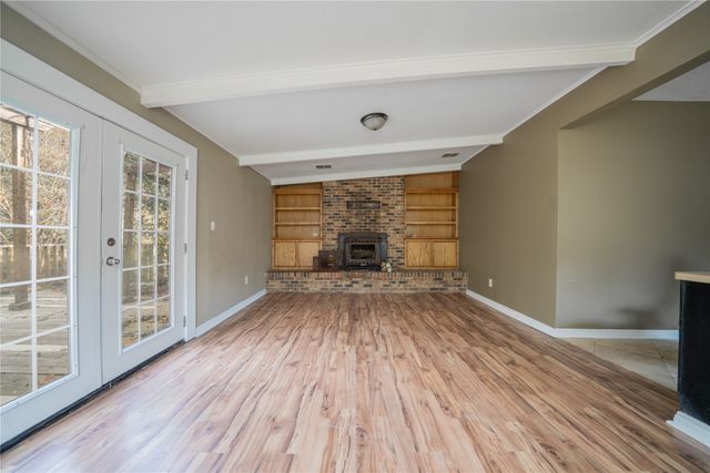 301 Thompson Street, Kilgore, TX 75662