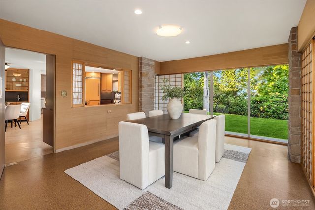 3704 48th Avenue NE, Seattle, WA 98105