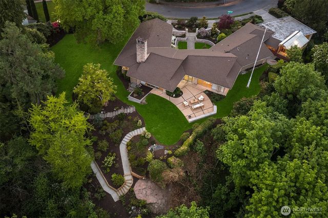 3704 48th Avenue NE, Seattle, WA 98105