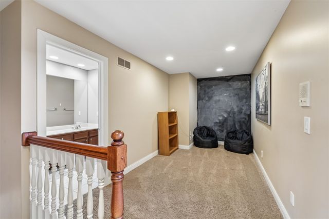 9317 Catalina Circle, Johnston, IA 50131