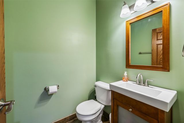 9317 Catalina Circle, Johnston, IA 50131