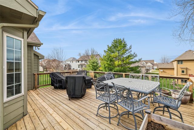 9317 Catalina Circle, Johnston, IA 50131