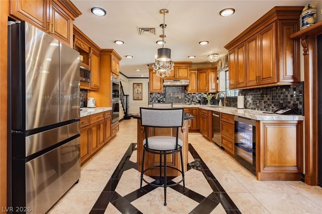 2835 South Buffalo Drive, Las Vegas, NV 89117
