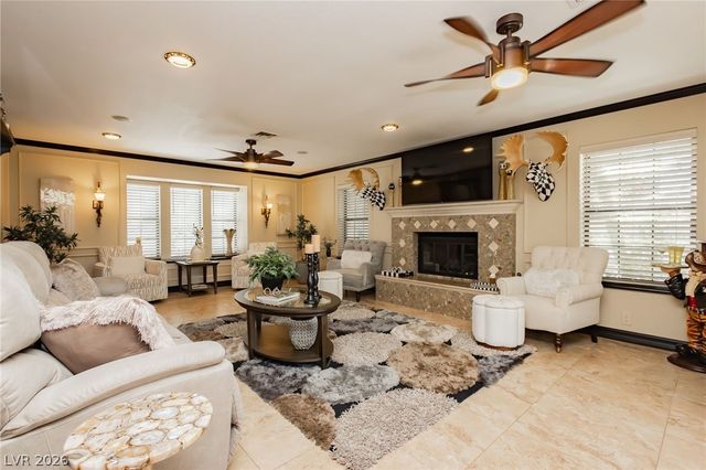 2835 South Buffalo Drive, Las Vegas, NV 89117