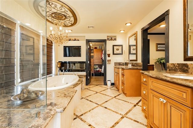 2835 South Buffalo Drive, Las Vegas, NV 89117