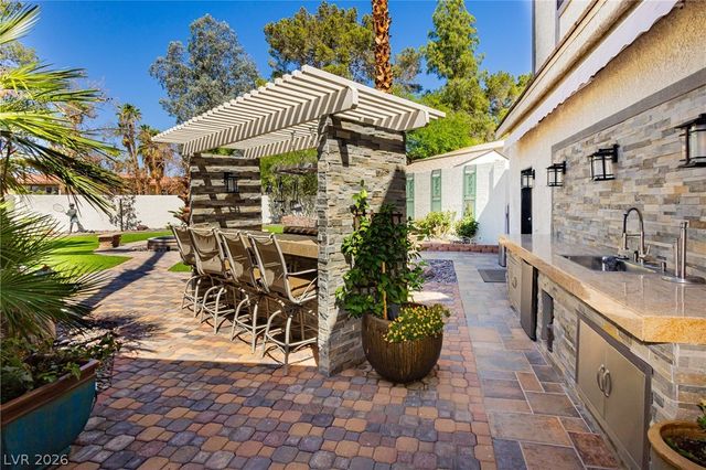 2835 South Buffalo Drive, Las Vegas, NV 89117