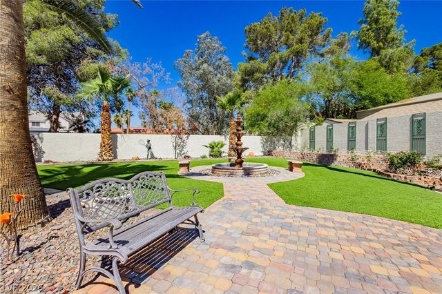 2835 South Buffalo Drive, Las Vegas, NV 89117