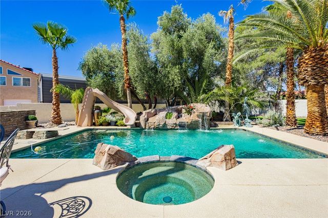 2835 South Buffalo Drive, Las Vegas, NV 89117