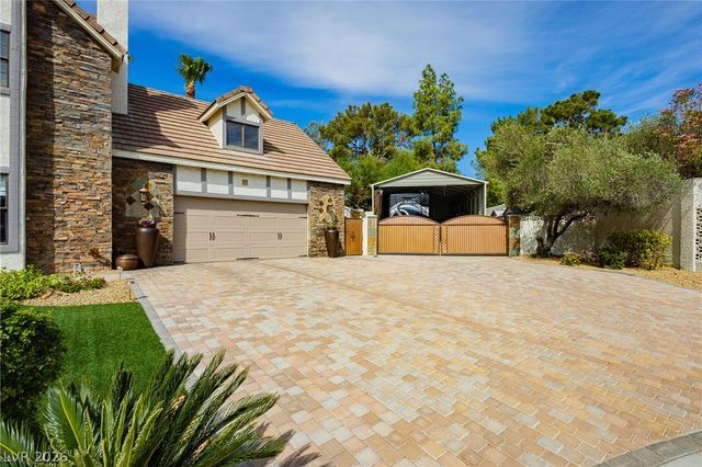 2835 South Buffalo Drive, Las Vegas, NV 89117