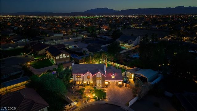 2835 South Buffalo Drive, Las Vegas, NV 89117