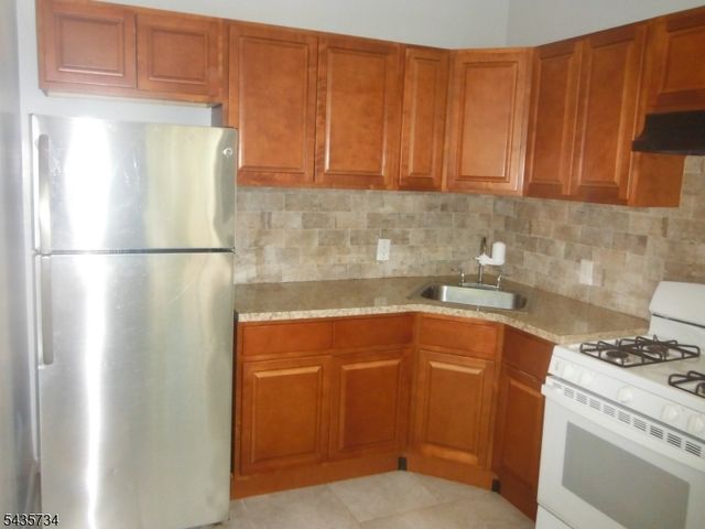 346 Sussex Ave, Newark City, NJ 07107