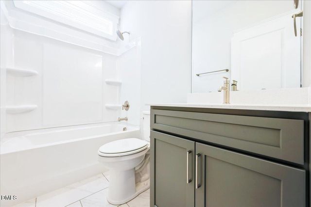 1110 Nantucket Drive 92, Mebane, NC 27302