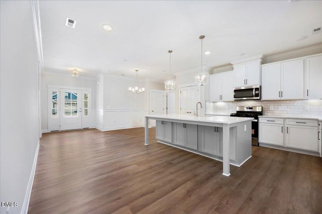 1110 Nantucket Drive 92, Mebane, NC 27302