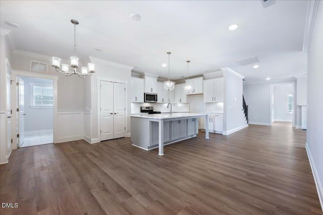 1110 Nantucket Drive 92, Mebane, NC 27302