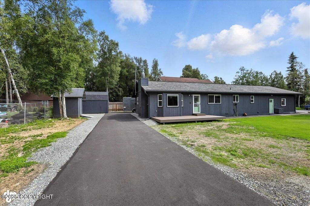 141 Showers Avenue, Anchorage, AK 99515