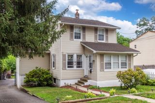 144 Fairfield Ave, West Caldwell Twp., NJ 07006