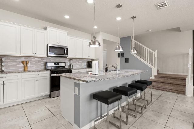 7127 OAKMOSS LOOP, Davenport, FL 33837
