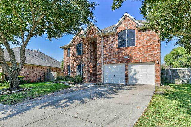 2502 Sun Glen Drive, Pearland, TX 77584
