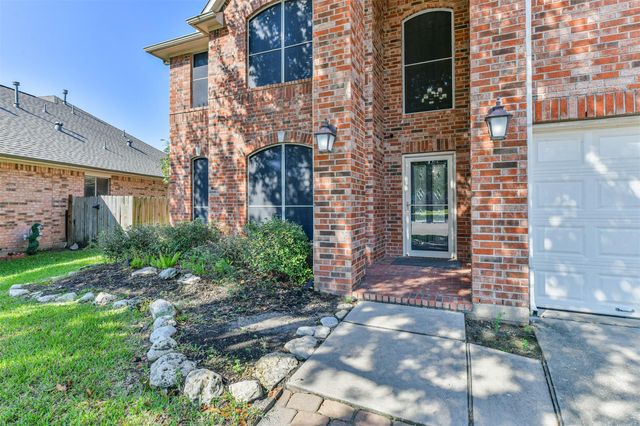 2502 Sun Glen Drive, Pearland, TX 77584