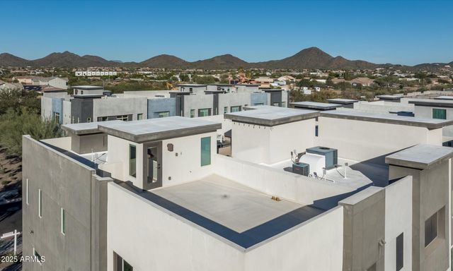 1933 W KINFIELD Trail, Phoenix, AZ 85085