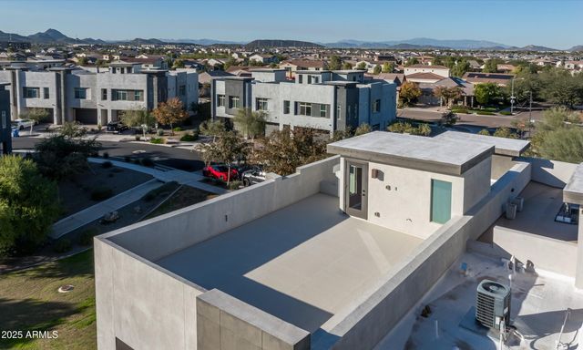 1933 W KINFIELD Trail, Phoenix, AZ 85085