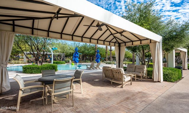 1933 W KINFIELD Trail, Phoenix, AZ 85085