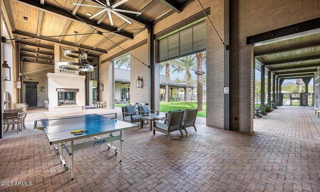 1933 W KINFIELD Trail, Phoenix, AZ 85085