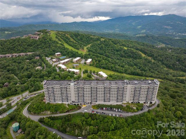 303 Sugar Top Drive 2221, Banner Elk, NC 28604
