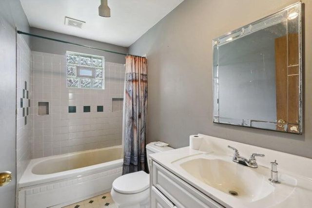 N9607 HIGHWAY 83, East Troy, WI 53120