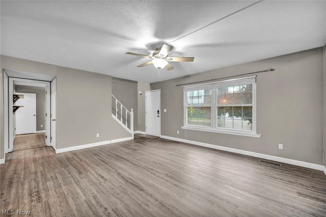 1251 W 70th Street, Cleveland, OH 44102