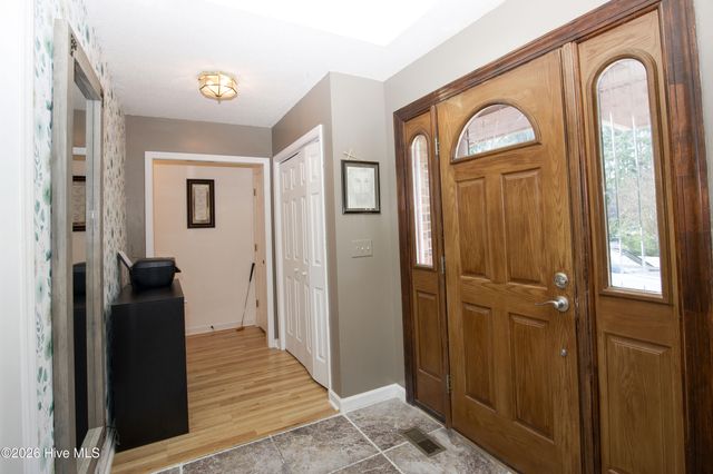 100 Oak Hills Road, Pinehurst, NC 28374