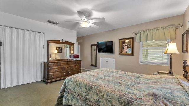 621 S INGRAHAM AVENUE, Lakeland, FL 33801