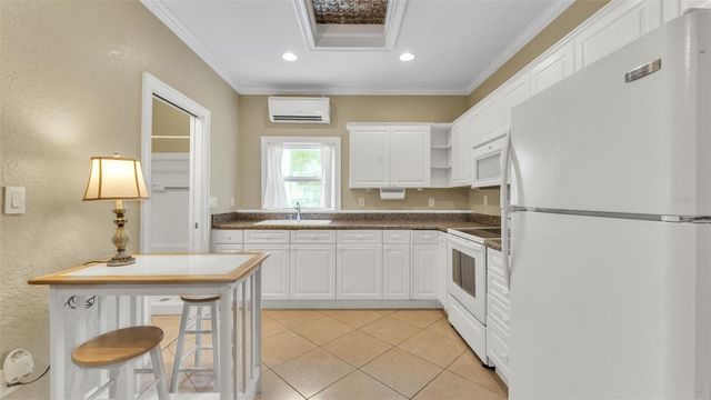 621 S INGRAHAM AVENUE, Lakeland, FL 33801