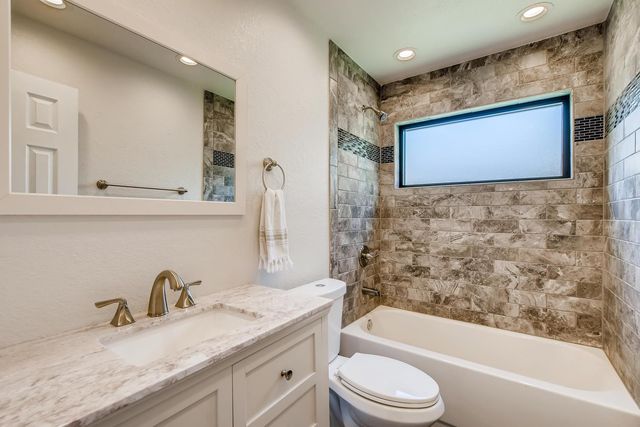 7606 Scenic Brook DR, Austin, TX 78736