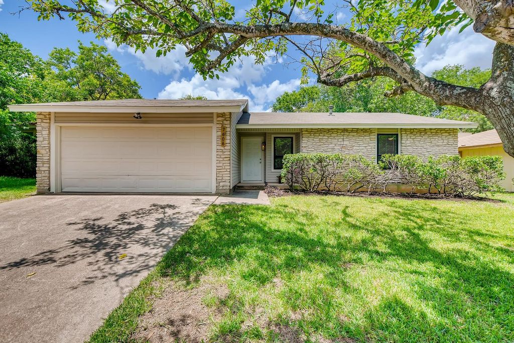 7606 Scenic Brook DR, Austin, TX 78736