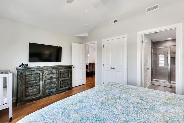 118 W Dolphin Drive, Oak Island, NC 28465
